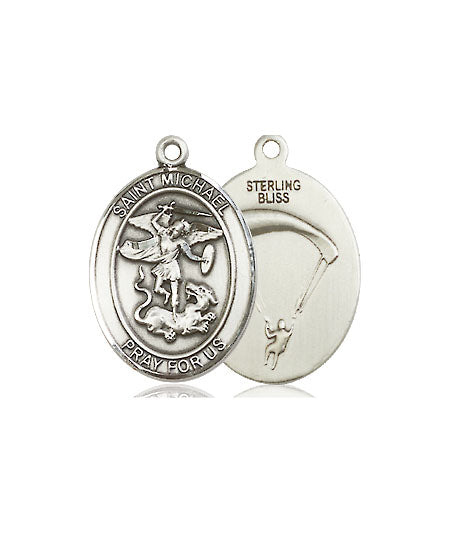 8076PW7_216135f3-c3c1-4686-a8c3-413435db9b1f.jpg Extel Oval Medium Pewter St Michael Paratrooper Medal Made in USA