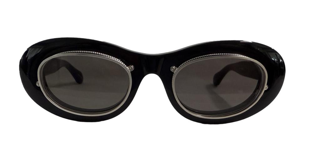 10604H Black Oval Sunglasses