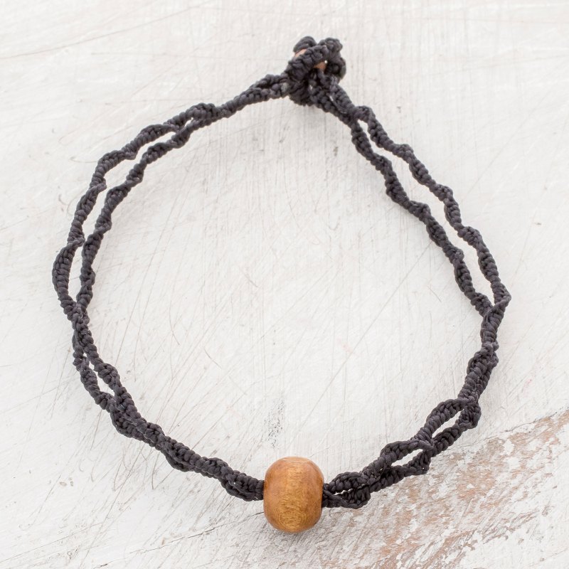 Wood Macrame Pendant Bracelet in Black from Guatemala, "Elegant Black Stairs"