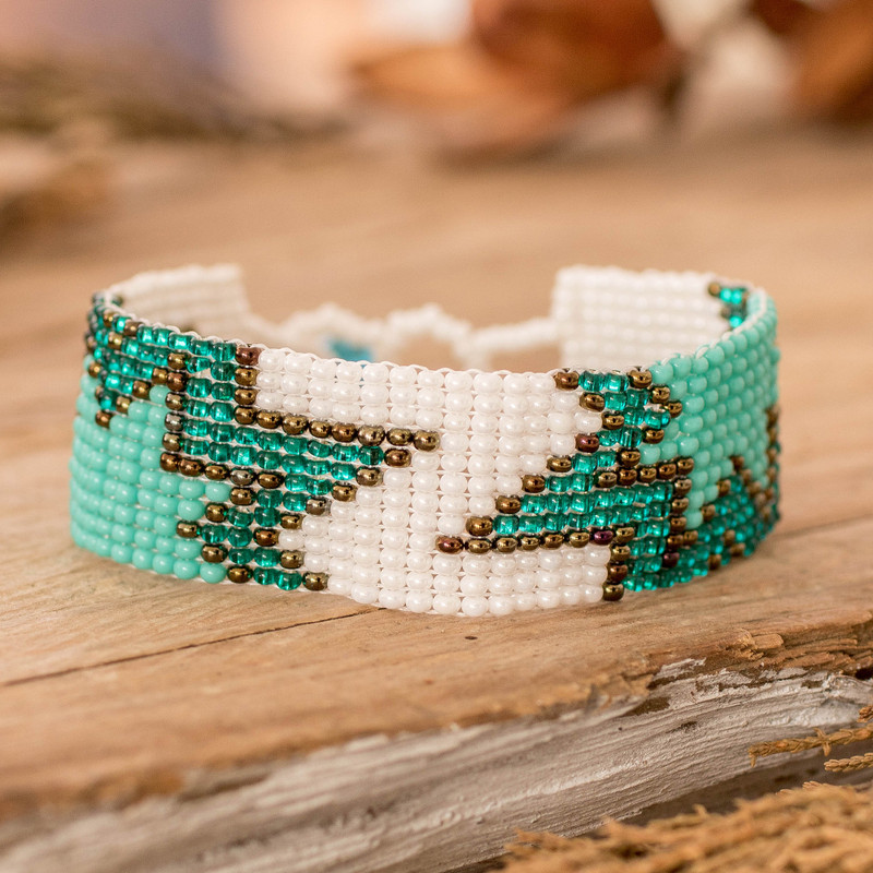 Turquoise and White Glass Beaded Star Wristband Bracelet, "Paradisial Blast"